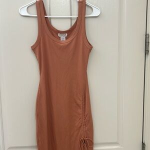 Pretty dress!